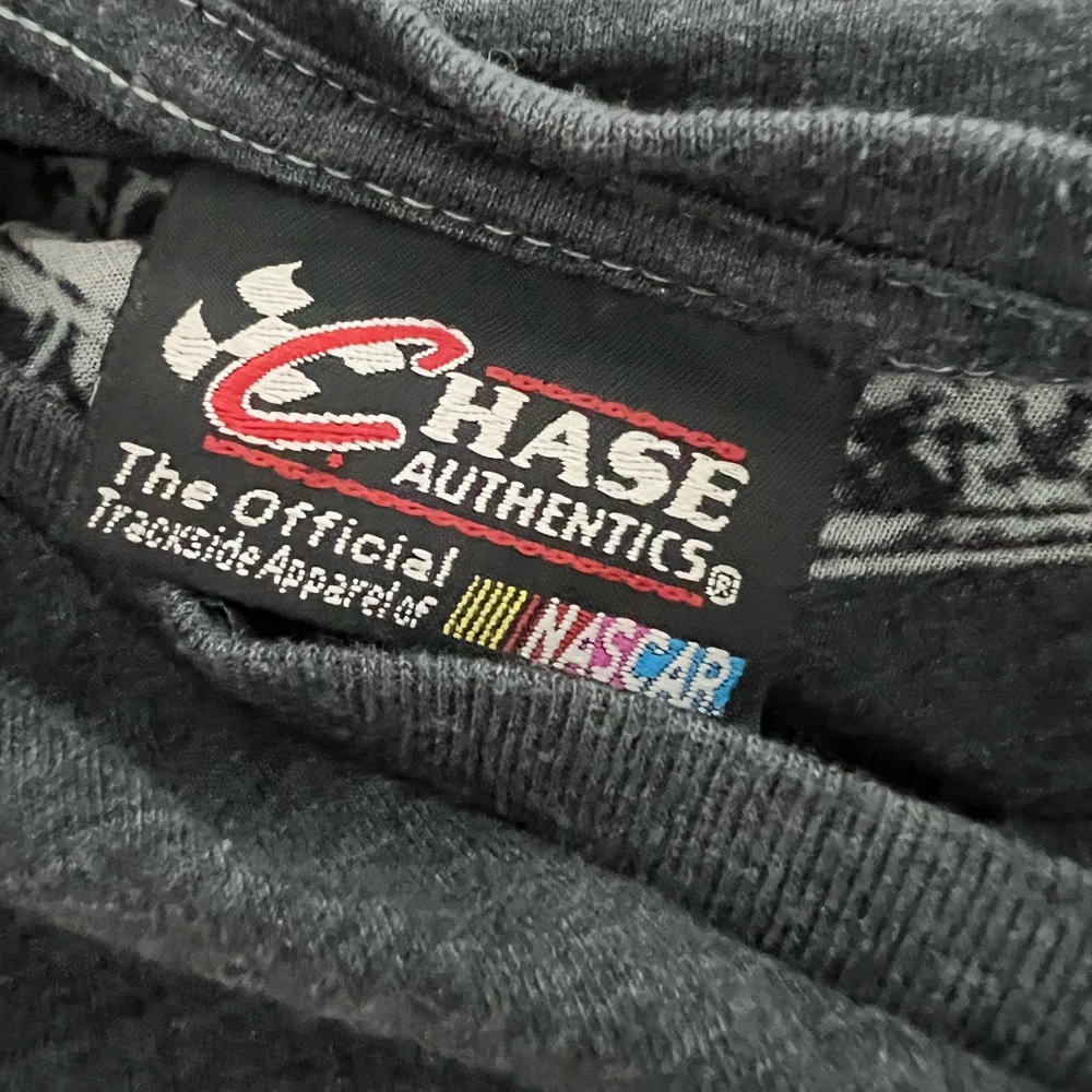 Authentic NASCAR Kyle Busch Gray Graphic T-Shirt - Picture 8 of 9